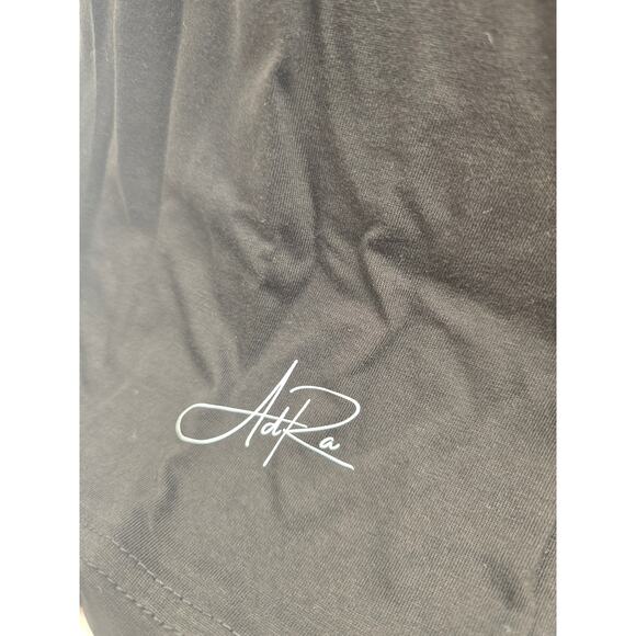 Limited Edition Artist Signed Black Graphic Tee M – Jungle Smile Design NWOT - Picture 3 of 5